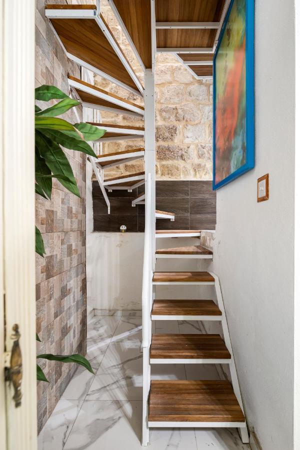 Chic, Stylish 1 Bedroom Maisonette - Close To Valletta Флориана Экстерьер фото